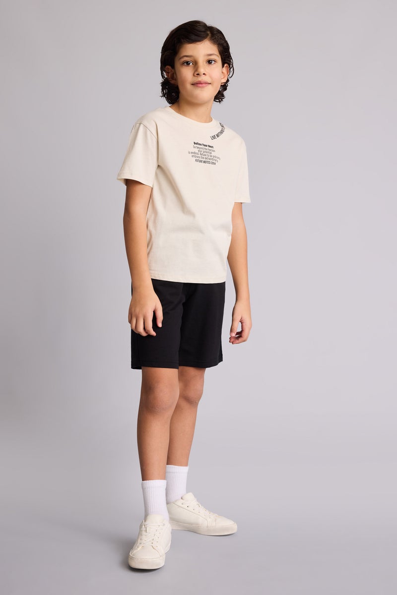 ديفاكتو شورت اولادي قماش خفيف قصة عادية - Image 3